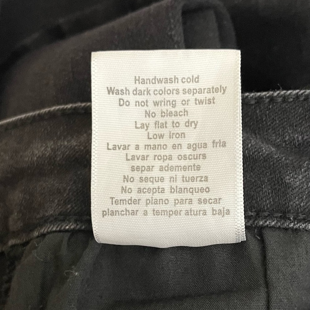 ✅SOLD-Judy Blue | High Rise Skinny Fit Jeans Raw Hem Destroyed Denim Black EUC - Picture 8 of 8